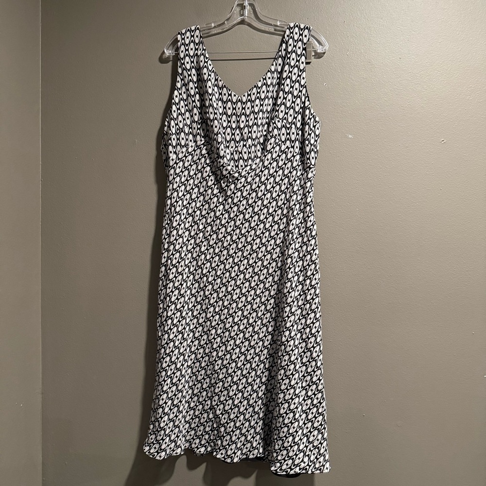 Jones New York 100% Silk Elegant Y2K Patterned Fairy Midi Dress Size 18W - Picture 3 of 7